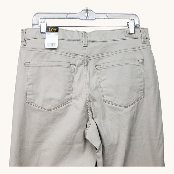 NWT Lee Women’s Instantly Slims Straight Leg Jeans 12 Short • High-Rise Relaxed - Picture 5 of 14